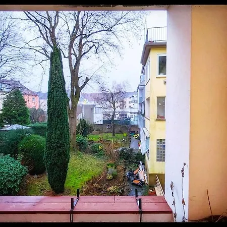 70qm Etagenwohnung Mit Loggia Nahe Uni Kh Apartment Essen