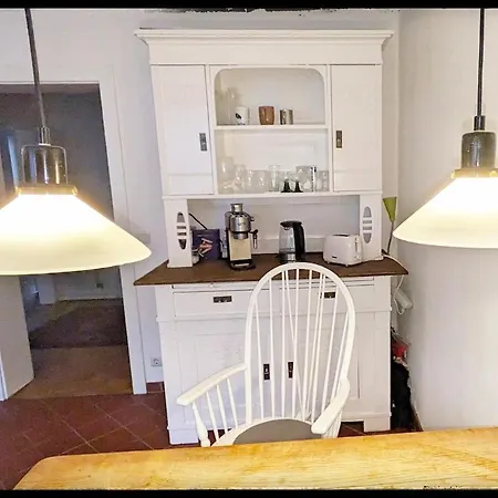 70qm Etagenwohnung Mit Loggia Nahe Uni Kh *