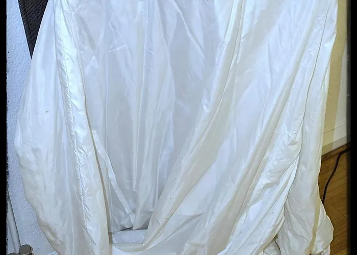 70qm Etagenwohnung Mit Loggia Nahe Uni Kh * Έσσεν